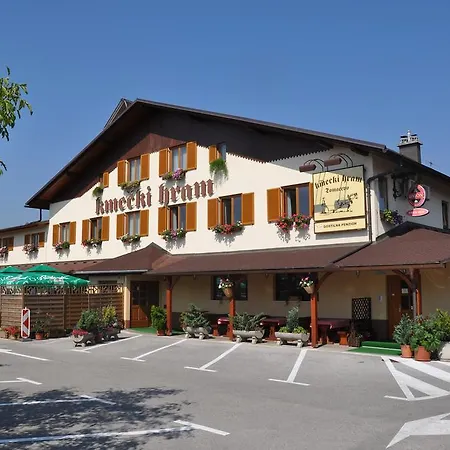 Gasthuis Kmecki Hram Ljubljana