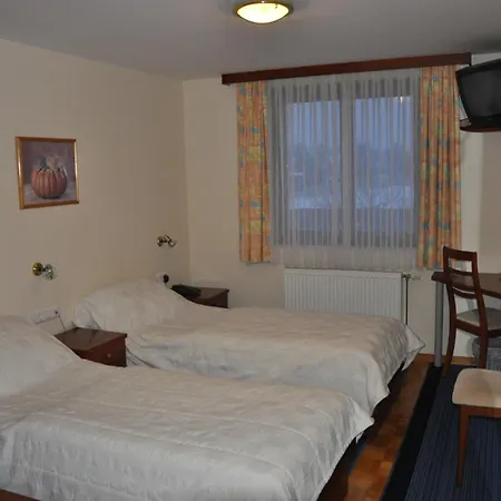 Guest house Kmecki Hram Ljubljana